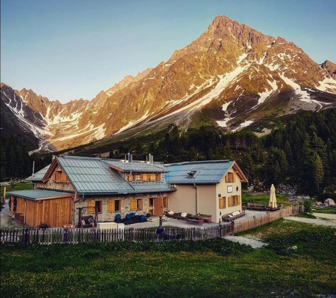 Haus Gfall Kaunertal Bagian luar foto