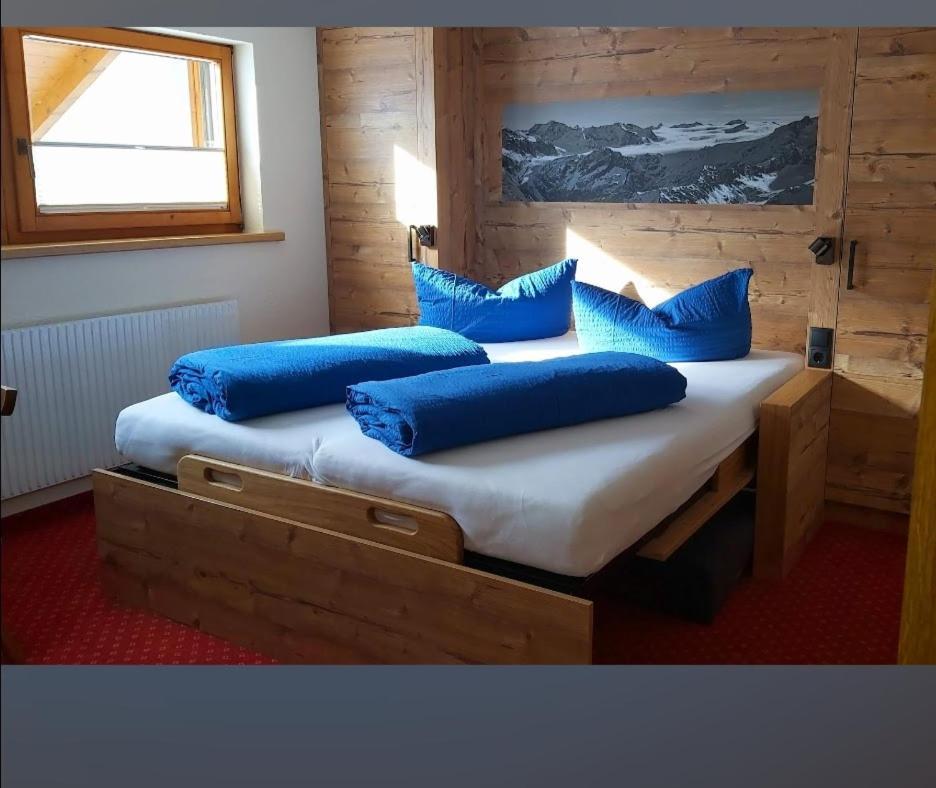Haus Gfall Kaunertal Ruang foto