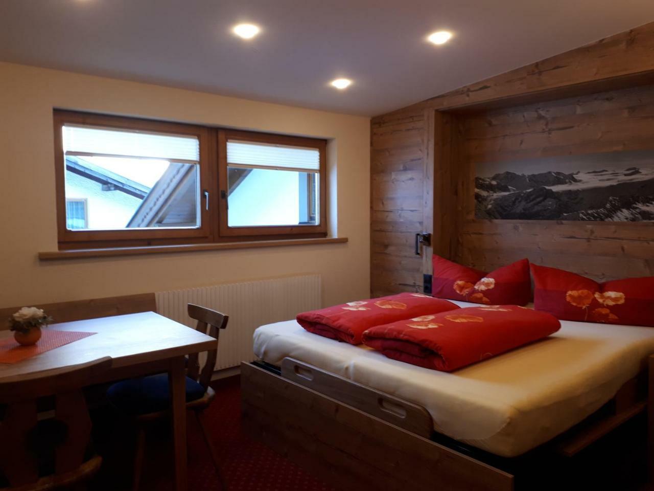 Haus Gfall Kaunertal Bagian luar foto